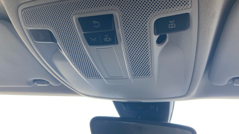 Mercedes-Benz GLA 180 Urban Edition 5dr Petrol Hatchback